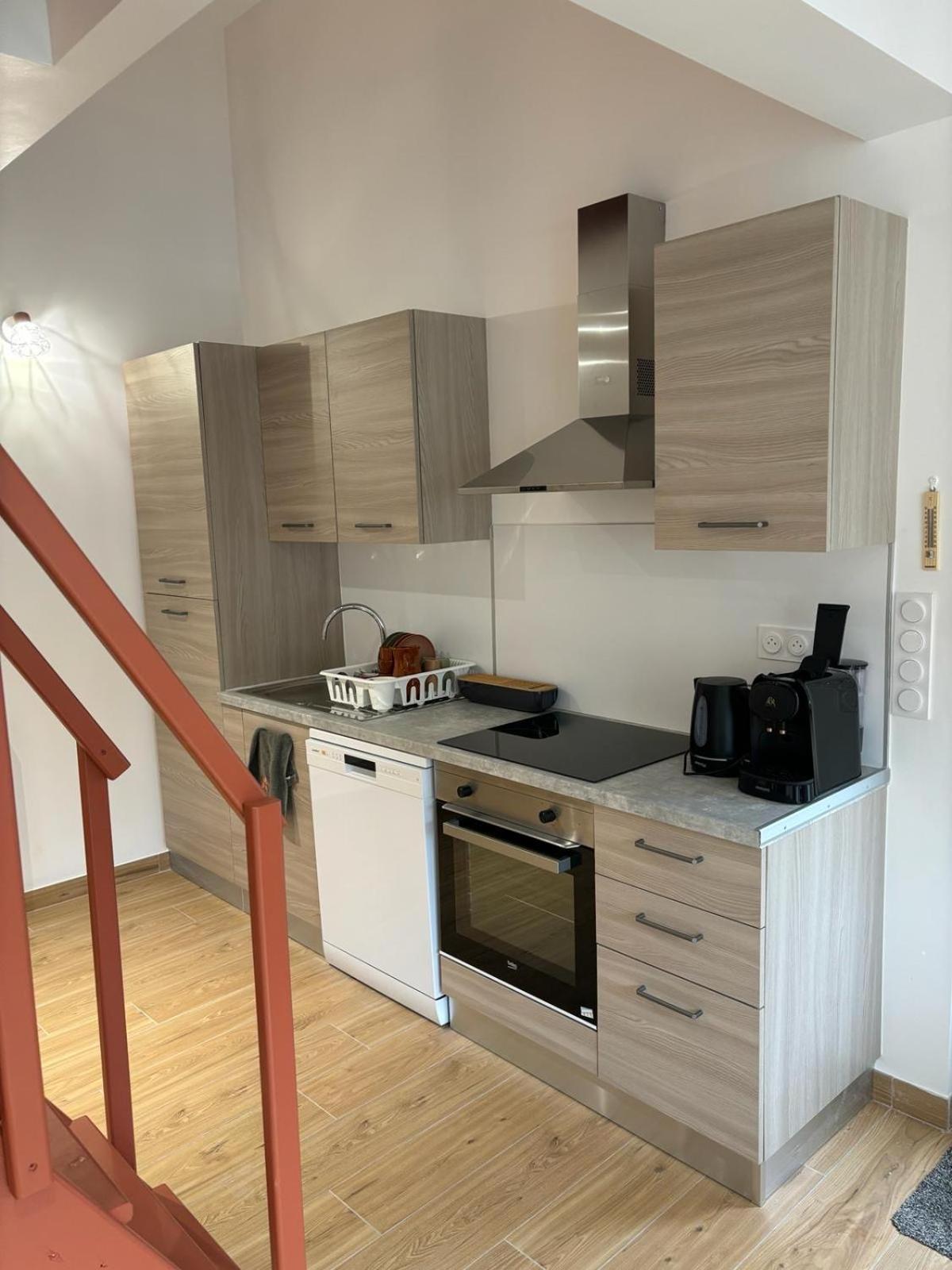 Charmante Maison Bord De Marne Maisons-Alfort Bagian luar foto
